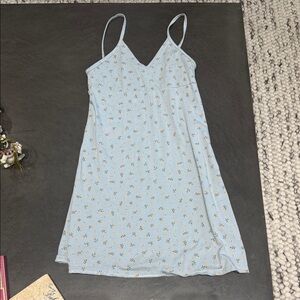 Brandy Melville Light Gray Floral Top